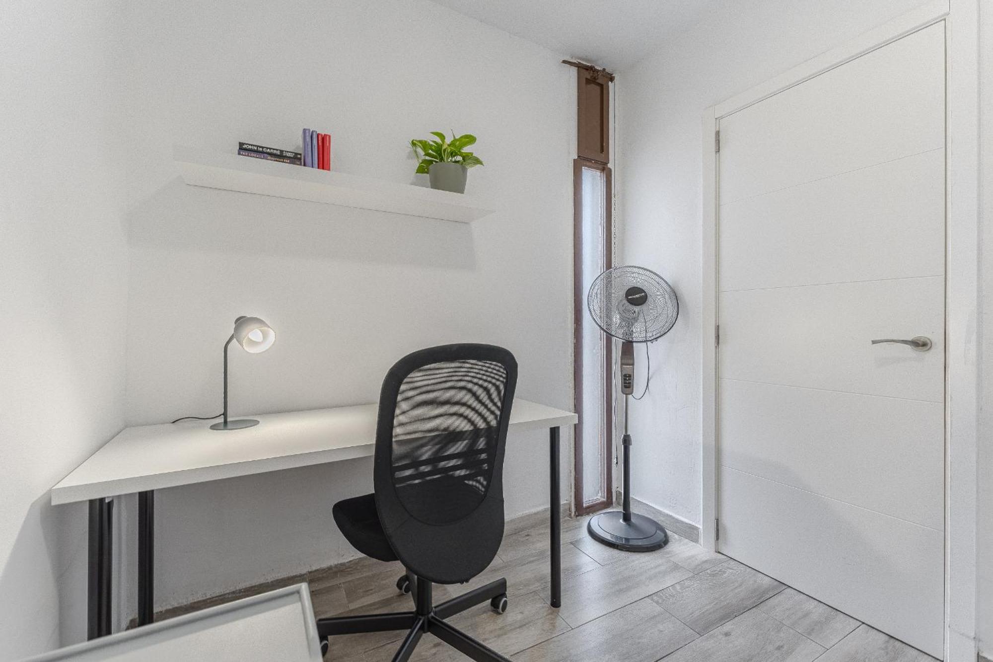 Primavera Tranquil Retreat 2-Bedroom Apartment With Balcony, Garden View & Fiber Wifi Arona Kültér fotó